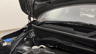Used 2022 Maruti Suzuki Ignis Zeta 1.2 MT Petrol Manual engine ENGINE RIGHT SIDE HINGE & APRON VIEW
