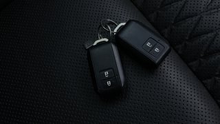 Used 2023 Maruti Suzuki Grand Vitara Alpha Plus Intelligent Hybrid eCVT Hybrid Automatic extra CAR KEY VIEW