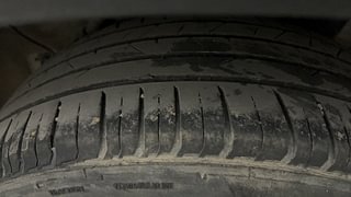 Used 2020 Hyundai Venue SX 1.0  Turbo Petrol Manual tyres LEFT REAR TYRE TREAD VIEW