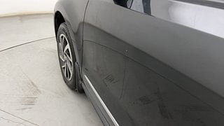 Used 2018 Volkswagen Polo Comfortline 1.0L (P) Petrol Manual dents MINOR SCRATCH
