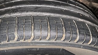 Used 2022 Hyundai Venue SX 1.0 Turbo iMT Petrol Manual tyres LEFT REAR TYRE TREAD VIEW