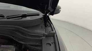 Used 2022 Mahindra XUV700 AX 5 Petrol MT 7 STR Petrol Manual engine ENGINE LEFT SIDE HINGE & APRON VIEW