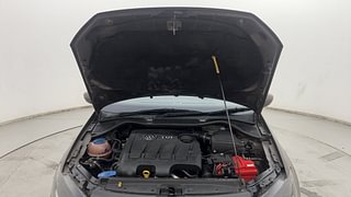 Used 2015 volkswagen Vento 1.5L Highline Diesel AT Diesel Automatic engine ENGINE & BONNET OPEN FRONT VIEW