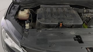 Used 2022 Mahindra XUV700 AX 5 Petrol MT 7 STR Petrol Manual engine ENGINE RIGHT SIDE VIEW