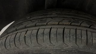 Used 2013 Ford Figo Duratorq Diesel ZXI 1.4 Diesel Manual tyres RIGHT REAR TYRE TREAD VIEW