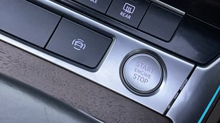 Used 2021 Audi A6 45 TFSI Technology Petrol Automatic top_features Keyless start