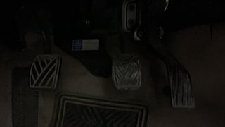 Used 2018 Maruti Suzuki Ciaz Delta 1.4 MT Petrol Manual interior PEDALS VIEW