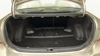 Used 2012 Toyota Corolla Altis 1.8 G Petrol Manual interior DICKY INSIDE VIEW