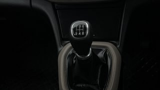 Used 2014 Hyundai Xcent SX 1.2 (O) Petrol Manual interior GEAR  KNOB VIEW