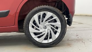 Used 2016 Maruti Suzuki Wagon R 1.0 [2010-2019] VXi Petrol Manual tyres LEFT REAR TYRE RIM VIEW