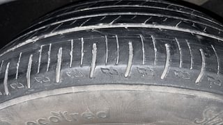 Used 2022 Mahindra XUV700 AX 5 Petrol MT 7 STR Petrol Manual tyres RIGHT FRONT TYRE TREAD VIEW