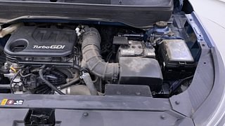 Used 2022 Hyundai Venue SX 1.0 Turbo iMT Petrol Manual engine ENGINE LEFT SIDE VIEW