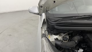 Used 2014 Hyundai Xcent SX 1.2 (O) Petrol Manual engine ENGINE RIGHT SIDE HINGE & APRON VIEW