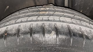 Used 2019 Maruti Suzuki Ciaz Alpha Petrol Petrol Manual tyres LEFT REAR TYRE TREAD VIEW