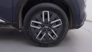 Used 2022 Hyundai Venue SX 1.0 Turbo iMT Petrol Manual tyres RIGHT FRONT TYRE RIM VIEW