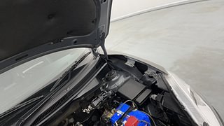 Used 2020 Maruti Suzuki Swift [2017-2021] VXI AMT Petrol Automatic engine ENGINE LEFT SIDE HINGE & APRON VIEW