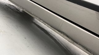 Used 2020 Maruti Suzuki Swift [2017-2021] VXI AMT Petrol Automatic dents MINOR DENT