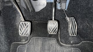 Used 2021 Maruti Suzuki XL6 Alpha MT Petrol Petrol Manual interior PEDALS VIEW