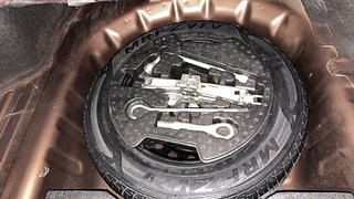 Used 2017 Maruti Suzuki Ciaz Alpha 1.4 MT Petrol Manual tyres SPARE TYRE VIEW