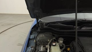Used 2016 Maruti Suzuki Vitara Brezza VDi (O) Diesel Manual engine ENGINE RIGHT SIDE HINGE & APRON VIEW