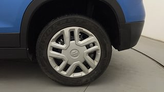 Used 2016 Maruti Suzuki Vitara Brezza VDi (O) Diesel Manual tyres LEFT REAR TYRE RIM VIEW