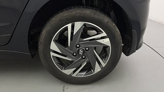 Used 2023 Hyundai New i20 Asta (O) 1.2 MT Petrol Manual tyres LEFT REAR TYRE RIM VIEW
