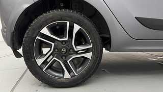 Used 2019 Tata Tiago [2018-2020] XZA+ AMT Petrol Automatic tyres RIGHT REAR TYRE RIM VIEW