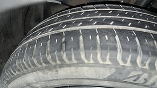 Used 2021 Maruti Suzuki XL6 Alpha MT Petrol Petrol Manual tyres LEFT FRONT TYRE TREAD VIEW