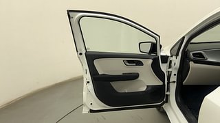Used 2022 Tata Altroz XZ Plus 1.2 Dual Tone Petrol Manual interior LEFT FRONT DOOR OPEN VIEW