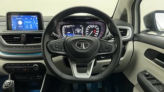 Used 2022 Tata Altroz XZ Plus 1.2 Dual Tone Petrol Manual interior STEERING VIEW