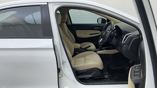Used 2022 Honda City VX Petrol Petrol Manual interior RIGHT SIDE FRONT DOOR CABIN VIEW