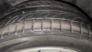 Used 2016 Maruti Suzuki Vitara Brezza VDi (O) Diesel Manual tyres LEFT FRONT TYRE TREAD VIEW