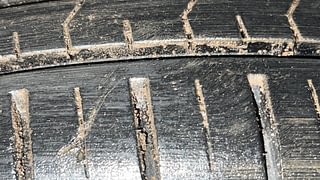 Used 2022 Maruti Suzuki Baleno Alpha MT Petrol Manual tyres RIGHT REAR TYRE TREAD VIEW