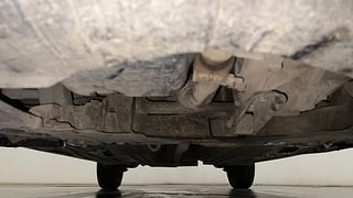 Used 2016 Maruti Suzuki Vitara Brezza VDi (O) Diesel Manual extra FRONT LEFT UNDERBODY VIEW