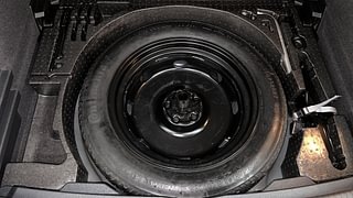 Used 2019 Volkswagen Tiguan Comfortline TDI Diesel Automatic tyres SPARE TYRE VIEW