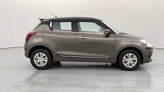 Used 2020 Maruti Suzuki Swift [2017-2021] VXI AMT Petrol Automatic exterior RIGHT SIDE VIEW