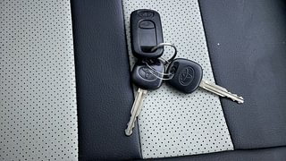 Used 2012 Toyota Etios [2010-2017] G Petrol Manual extra CAR KEY VIEW