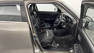 Used 2020 Maruti Suzuki Swift [2017-2021] VXI AMT Petrol Automatic interior RIGHT SIDE FRONT DOOR CABIN VIEW