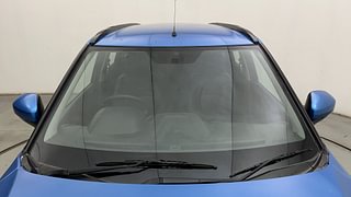 Used 2016 Maruti Suzuki Vitara Brezza VDi (O) Diesel Manual exterior FRONT WINDSHIELD VIEW