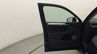 Used 2019 Volkswagen Tiguan Comfortline TDI Diesel Automatic interior LEFT FRONT DOOR OPEN VIEW