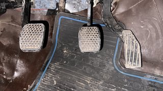 Used 2020 Maruti Suzuki Alto 800 LXi CNG Cng Manual interior PEDALS VIEW