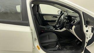 Used 2022 Tata Altroz XZ Plus 1.2 Dual Tone Petrol Manual interior RIGHT SIDE FRONT DOOR CABIN VIEW