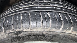 Used 2023 Hyundai New i20 Asta (O) 1.2 MT Petrol Manual tyres RIGHT FRONT TYRE TREAD VIEW