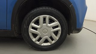 Used 2016 Maruti Suzuki Vitara Brezza VDi (O) Diesel Manual tyres RIGHT FRONT TYRE RIM VIEW