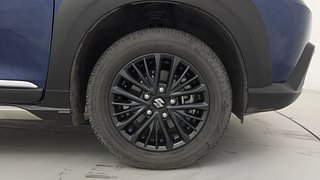 Used 2021 Maruti Suzuki XL6 Alpha MT Petrol Petrol Manual tyres RIGHT FRONT TYRE RIM VIEW