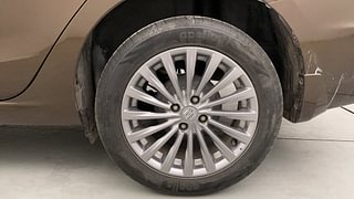 Used 2017 Maruti Suzuki Ciaz Alpha 1.4 MT Petrol Manual tyres LEFT REAR TYRE RIM VIEW