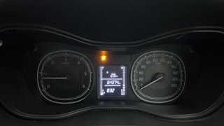 Used 2016 Maruti Suzuki Vitara Brezza VDi (O) Diesel Manual interior CLUSTERMETER VIEW