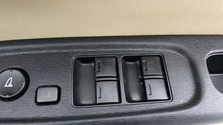 Used 2015 Honda Amaze 1.2 S i-VTEC Petrol Manual top_features One touch-down power windows