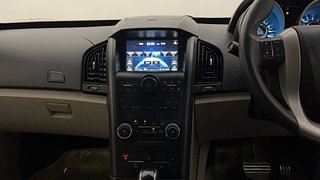 Used 2017 Mahindra XUV500 W10 AT Diesel Automatic interior MUSIC SYSTEM & AC CONTROL VIEW
