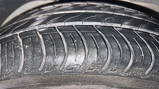 Used 2012 Ford Figo Duratorq Diesel EXI 1.4 Diesel Manual tyres RIGHT FRONT TYRE TREAD VIEW